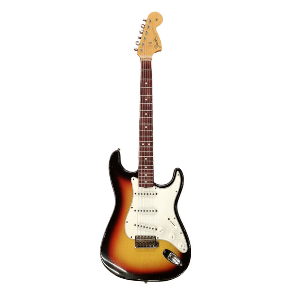 Vintage FENDER 1966 Stratocaster 3 Colour Sunburst