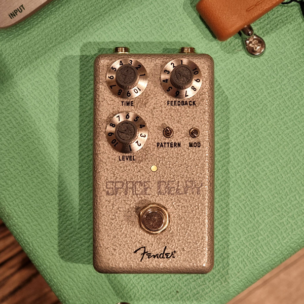 PRELOVED Fender Hammertone Space Delay