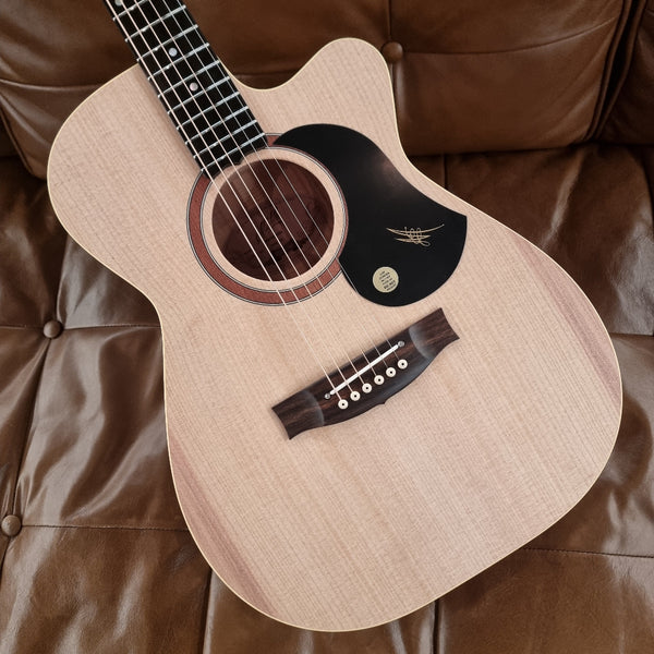MATON Performer Thin-Body Acoustic Electric Guitar