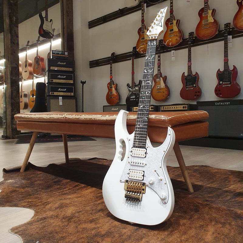 PRELOVED IBANEZ JEM7VP WH PREMIUM STEVE VAI SIGNATURE