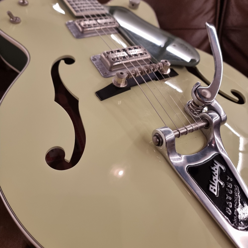 Gretsch G6118T Anniversary