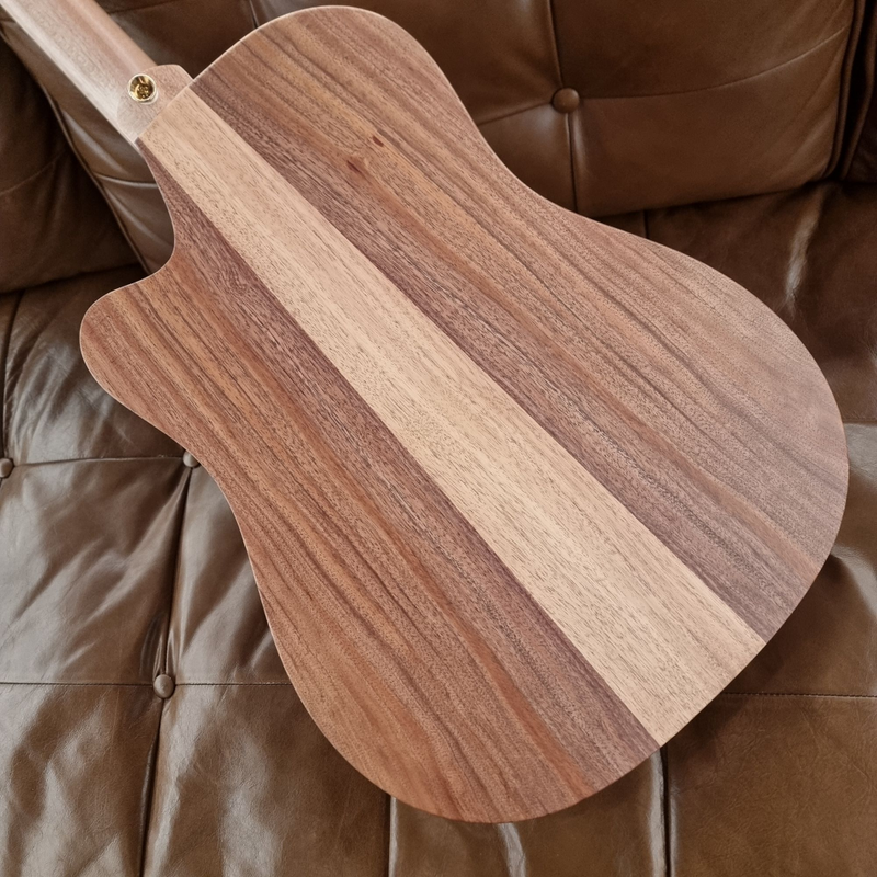 COLE CLARK Fat Lady 2 Cutaway Blackwood Blackwood