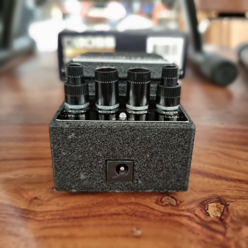 PRELOVED BOSS FDR-1 Fender 65 Deluxe Reverb-Amp