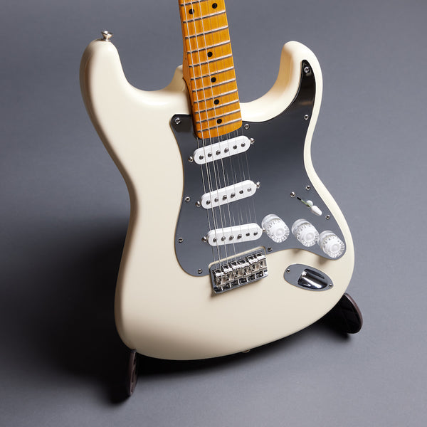 FENDER Nile Rodgers Hitmaker Strat