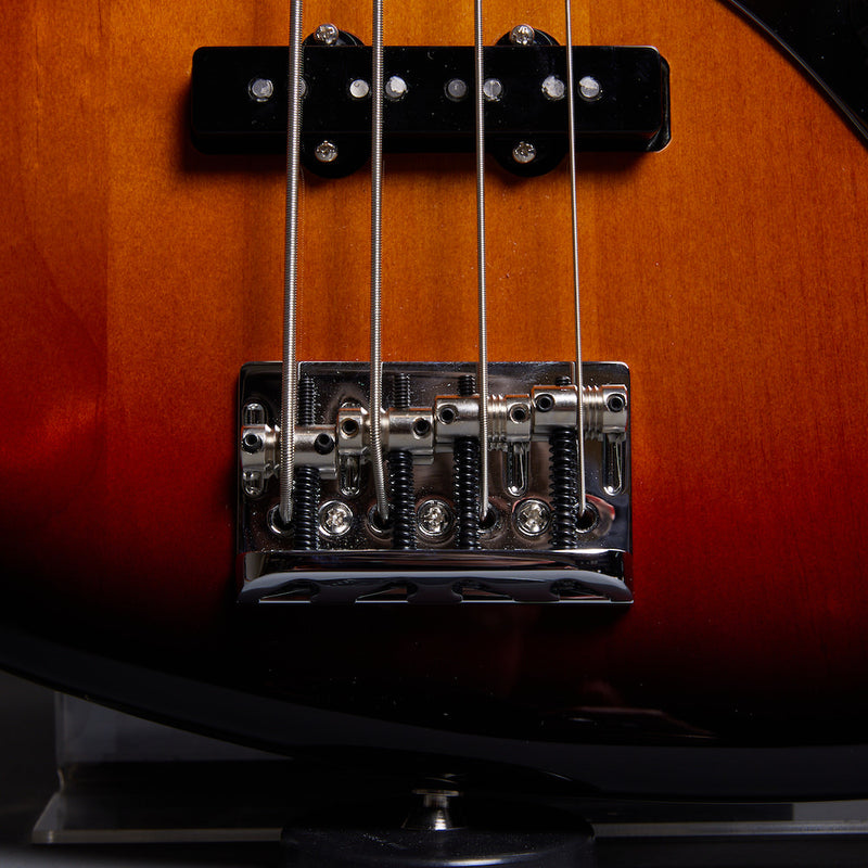 FENDER American Professional II Jazz Bass - 3-Color Sunburst