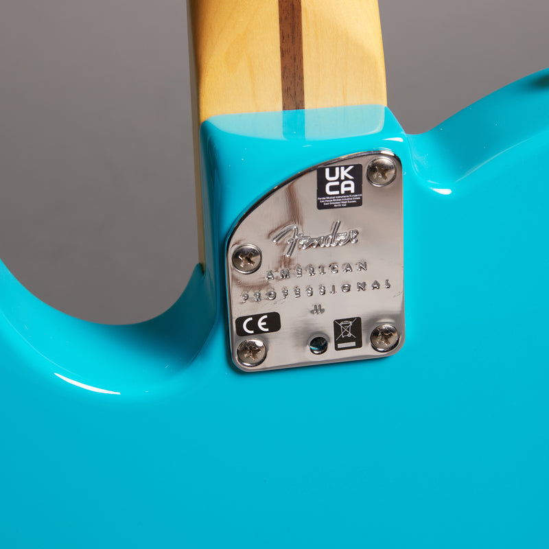 FENDER American Professional II Telecaster - Miami Blue