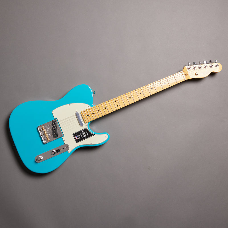 FENDER American Professional II Telecaster - Miami Blue