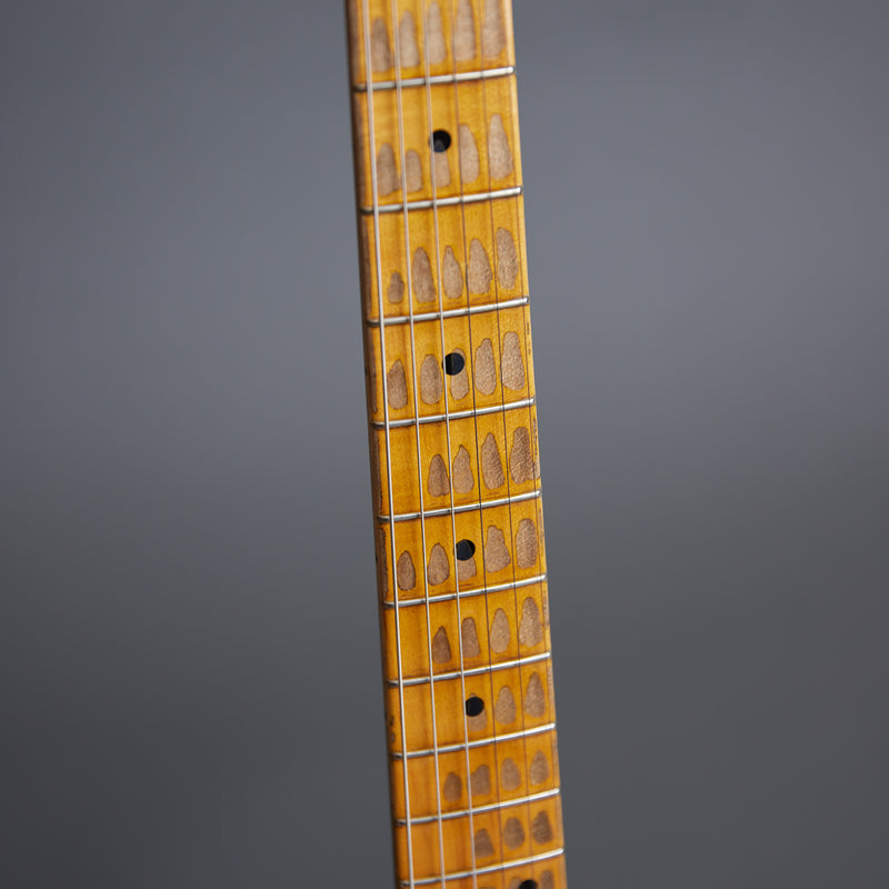 FENDER 60th Anniversary 1954 Heavy Relic Stratocaster 2 Tone Sunburst