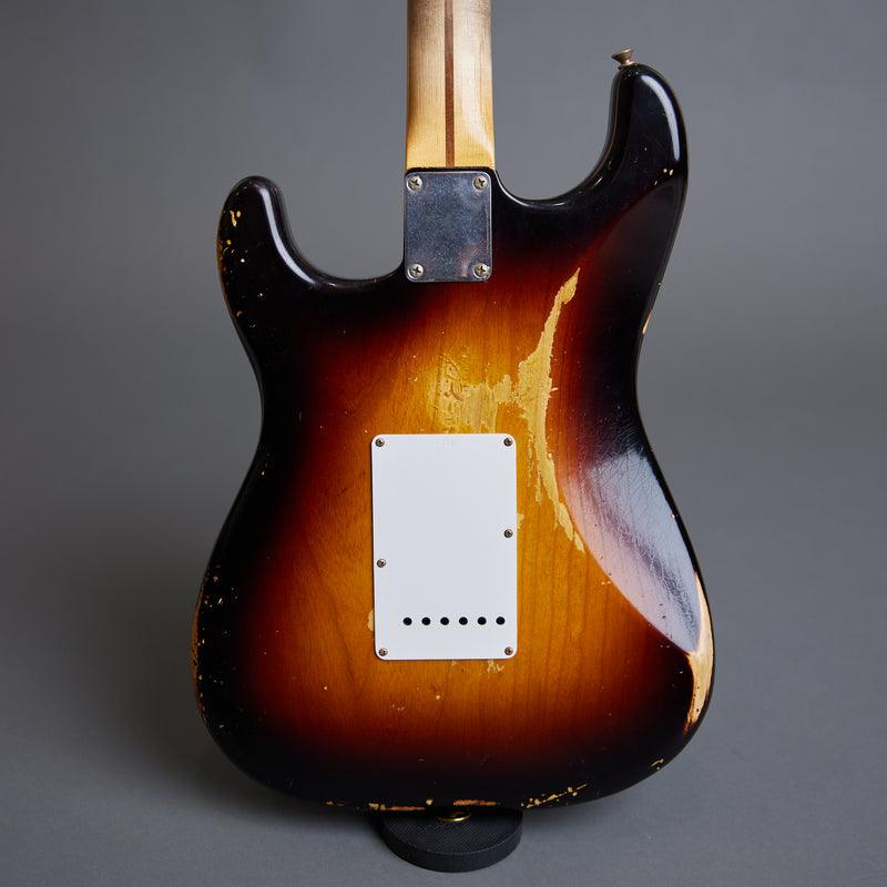 FENDER 60th Anniversary 1954 Heavy Relic Stratocaster 2 Tone Sunburst