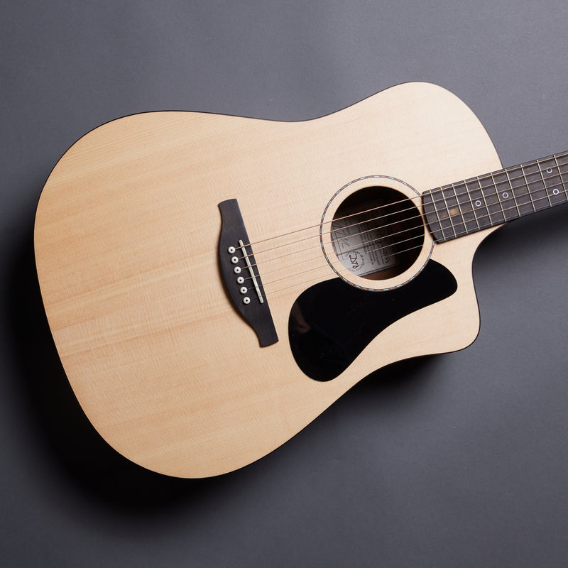 FENECH VT D78c Blackwood