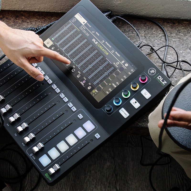 MACKIE DLZ Creator Pro Bundle