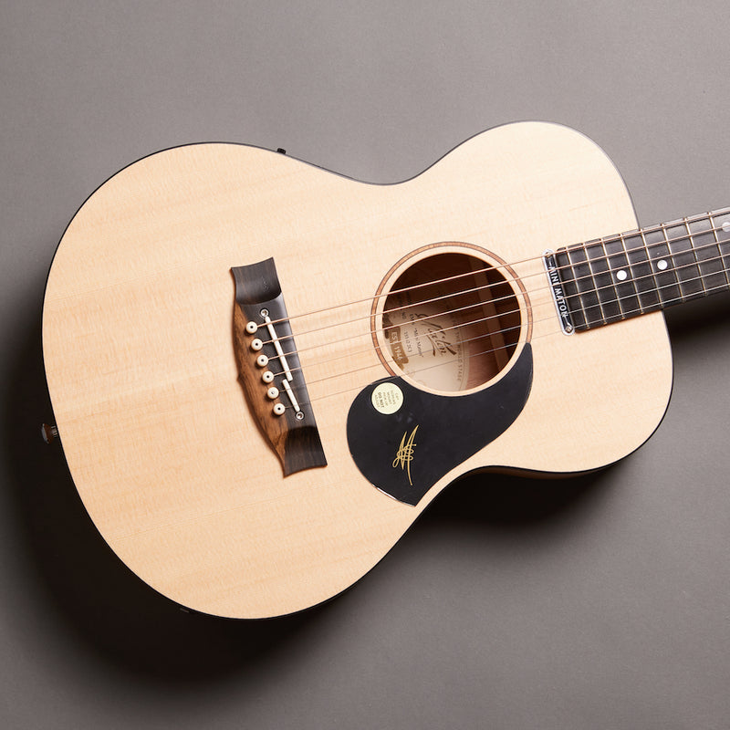 MATON EM-6 Mini Acoustic Electric Guitar