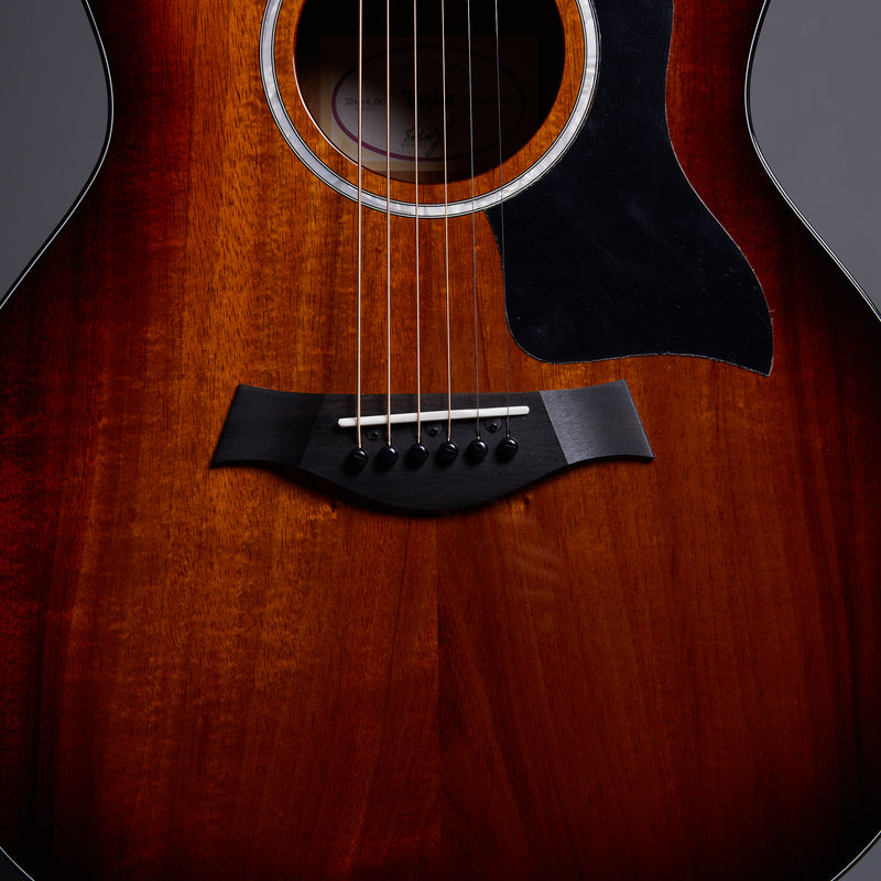 TAYLOR 224ce-K Deluxe Grand Auditorium