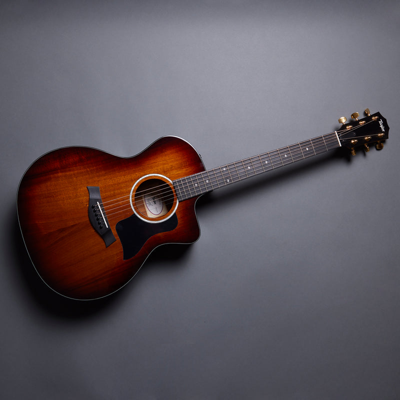 TAYLOR 224ce-K Deluxe Grand Auditorium