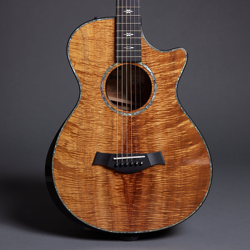 TAYLOR Master Koa Grand Concert 12 Fret