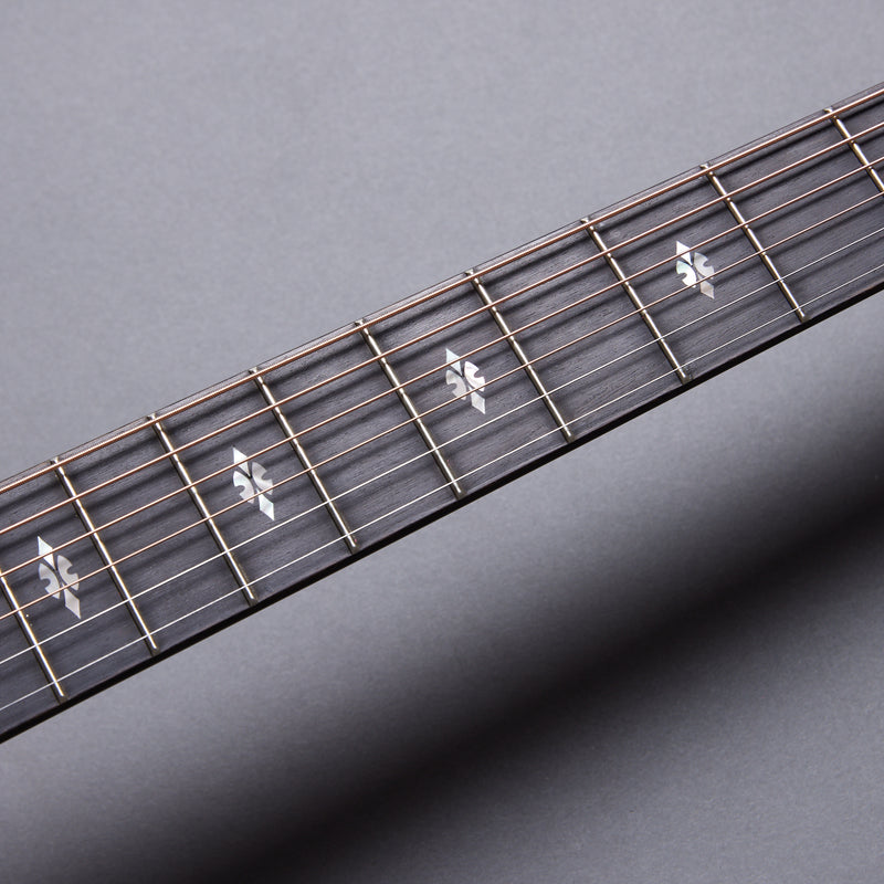 TAYLOR Master Koa Grand Concert 12 Fret