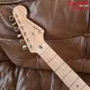 Preloved Fender 50th Anniversary American Deluxe Stratocaster – Sunburst (2004)