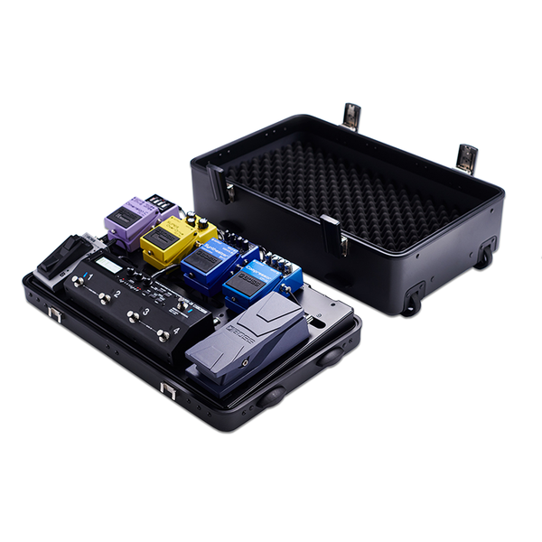 BOSS BCB1000 Pedal Board and Carry Case