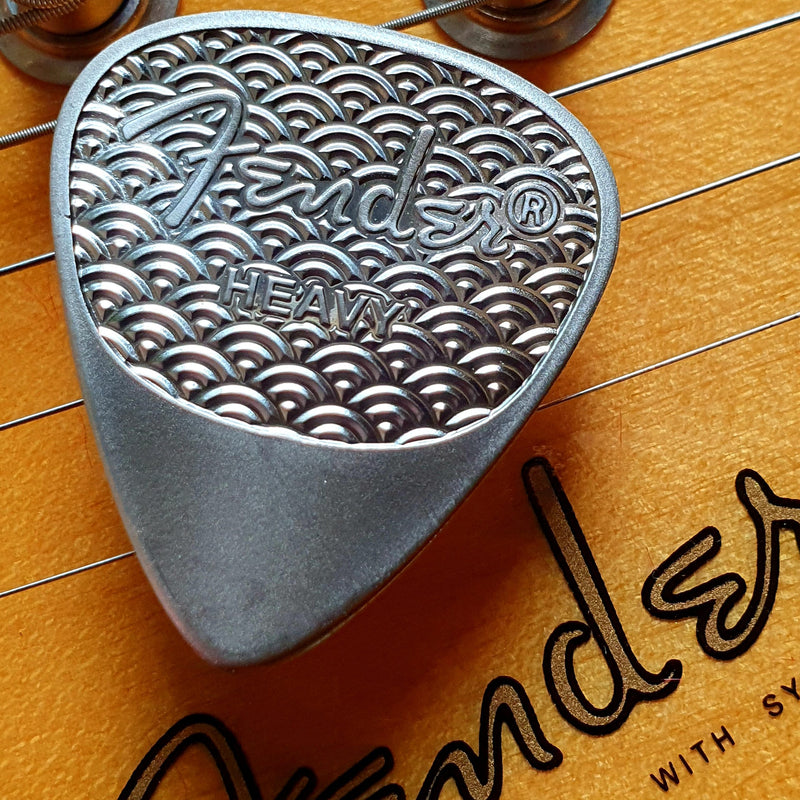 FENDER Collectible Sterling Silver Guitar Pick 10g